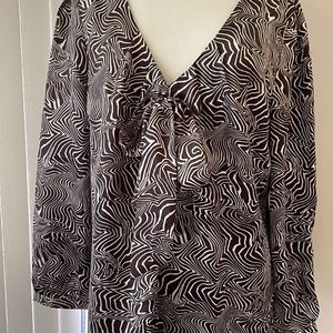 New Ninety Zebra design sateen blouse 1x